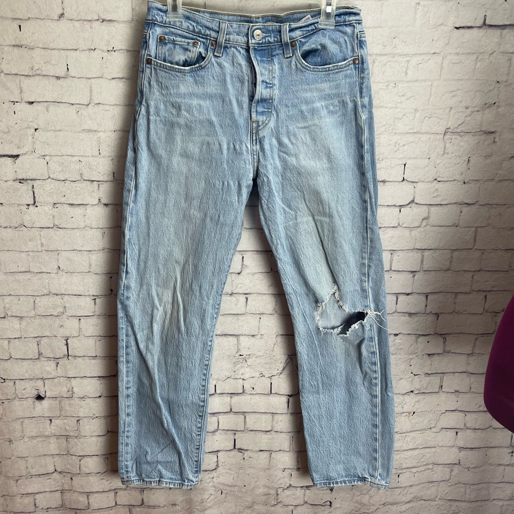 Levi’s premium denim wedgie straight jeans size 29